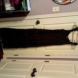 Elegant Black Sleeveless Dress